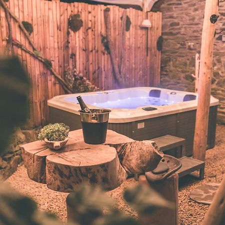 Romantic Getaway - Sauna And Jacuzzi - El Clandestino Stoumont Eksteriør billede