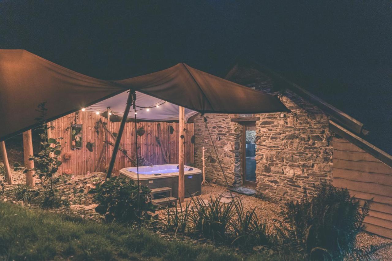 Romantic Getaway - Sauna And Jacuzzi - El Clandestino Stoumont Eksteriør billede